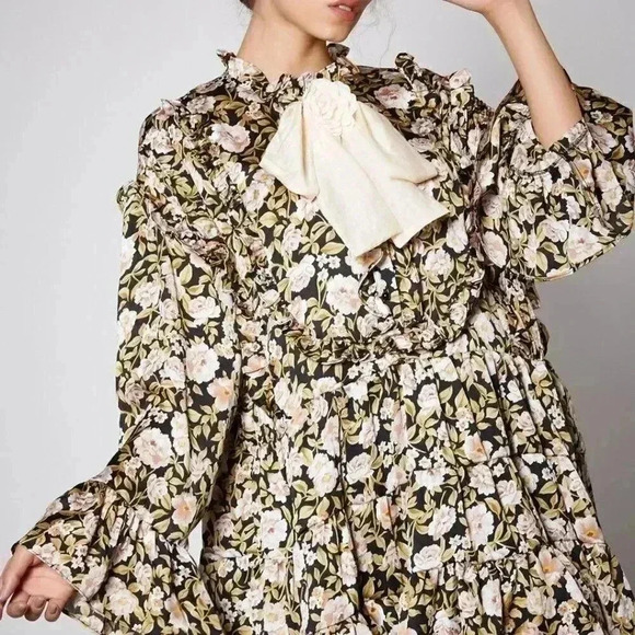 NWT Sister Jane DREAM Belle Corsage Oversize Tiered Long Sleeve Mini Dress Small - Picture 7 of 7